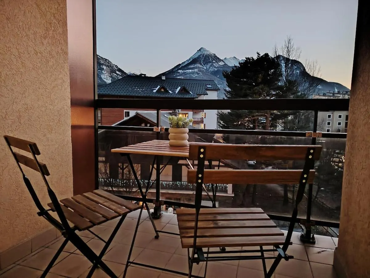 Bel Appartement Au Pied Des Pistes De Serre Chevalier Briançon France
